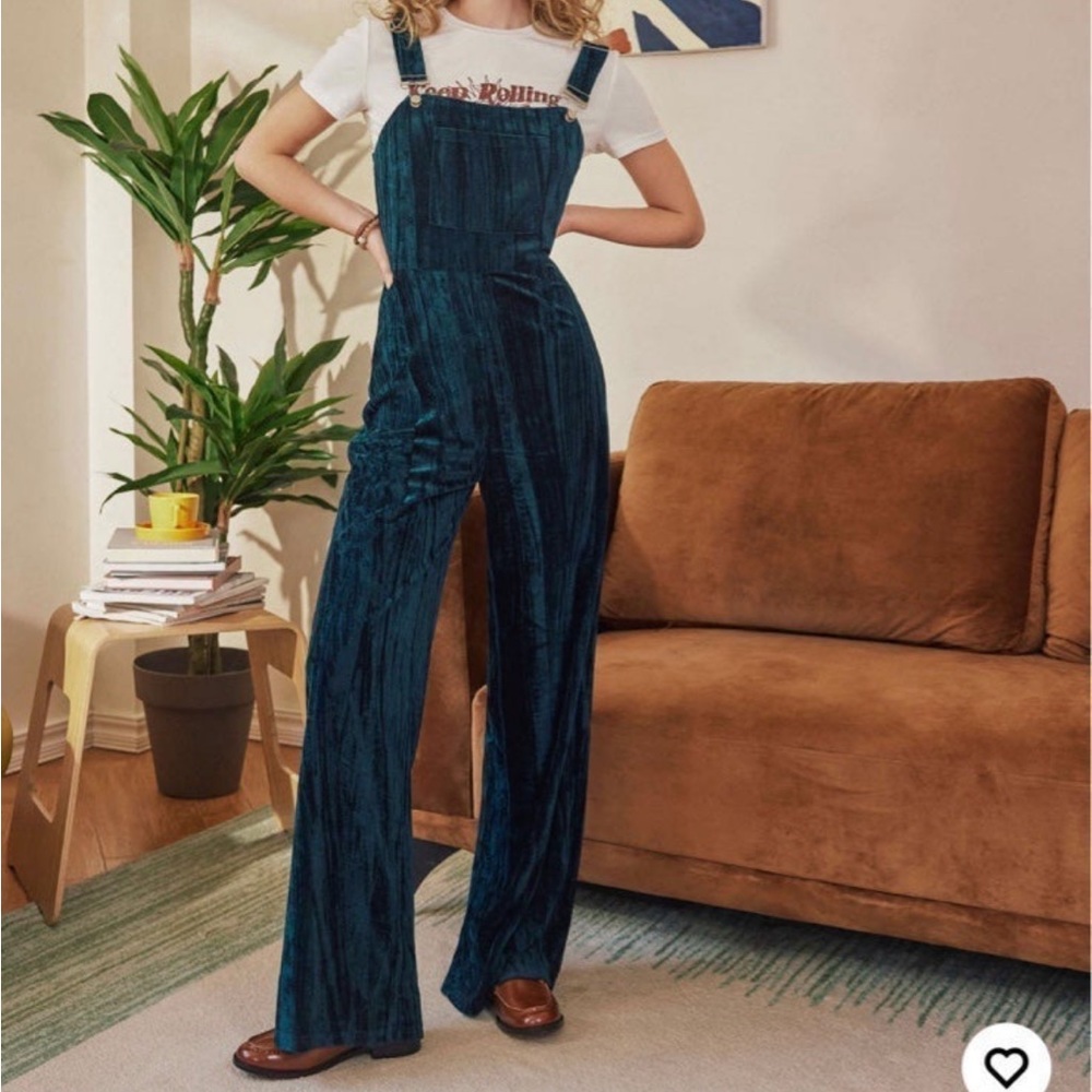 CIDER Dark Green Velvet Overall Jumpsuit